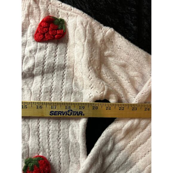 Love Knits Pale Pink Strawberry Cardigan XS Cottagecore Kawaii - Picture 3 of 6